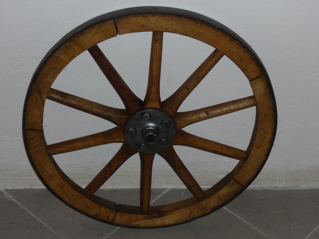 Vintage cart wheel Image
