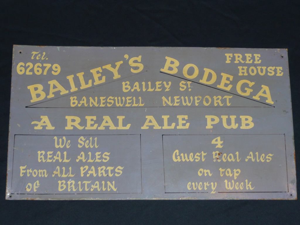 Vintage pub sign Image